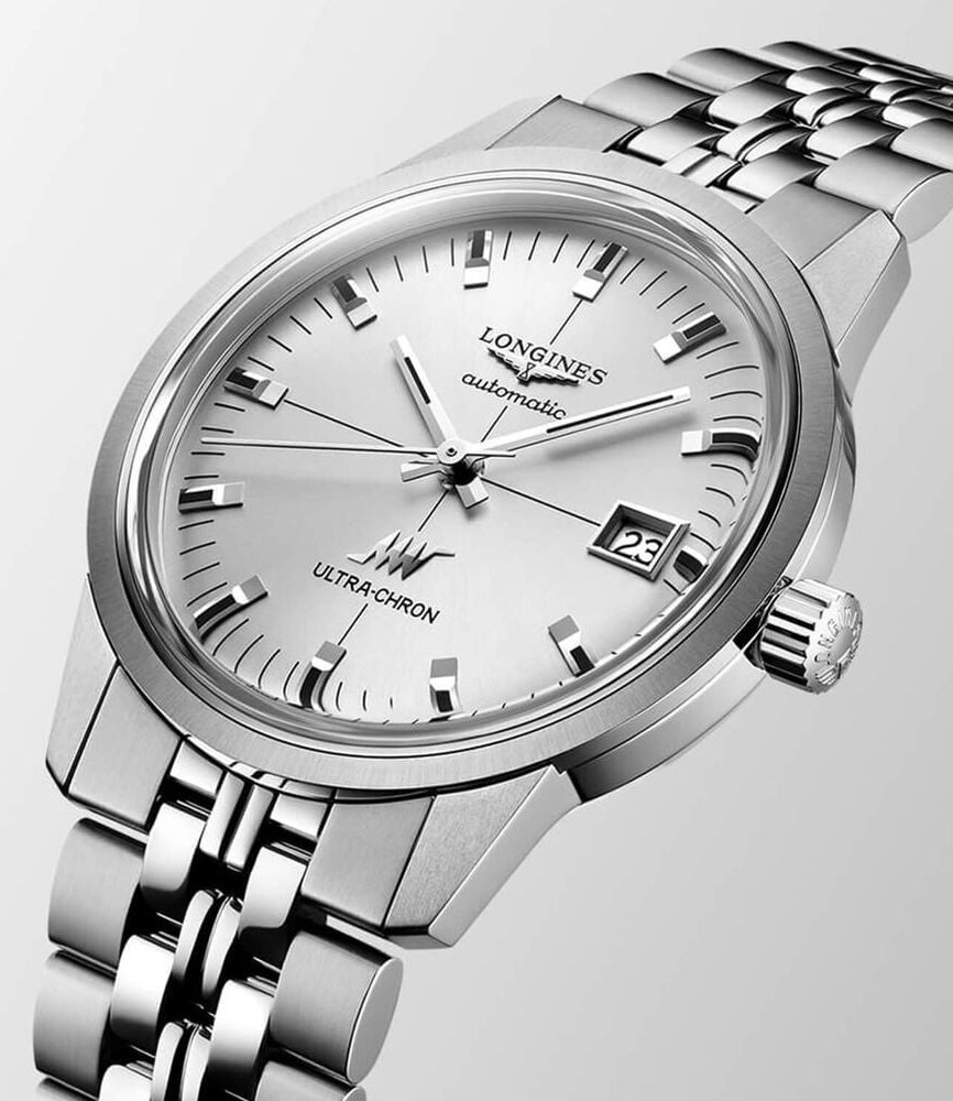 Longines Heritage Ultra-Chron Classic 37mm Silver Dial Steel Bracelet Watch image number 3